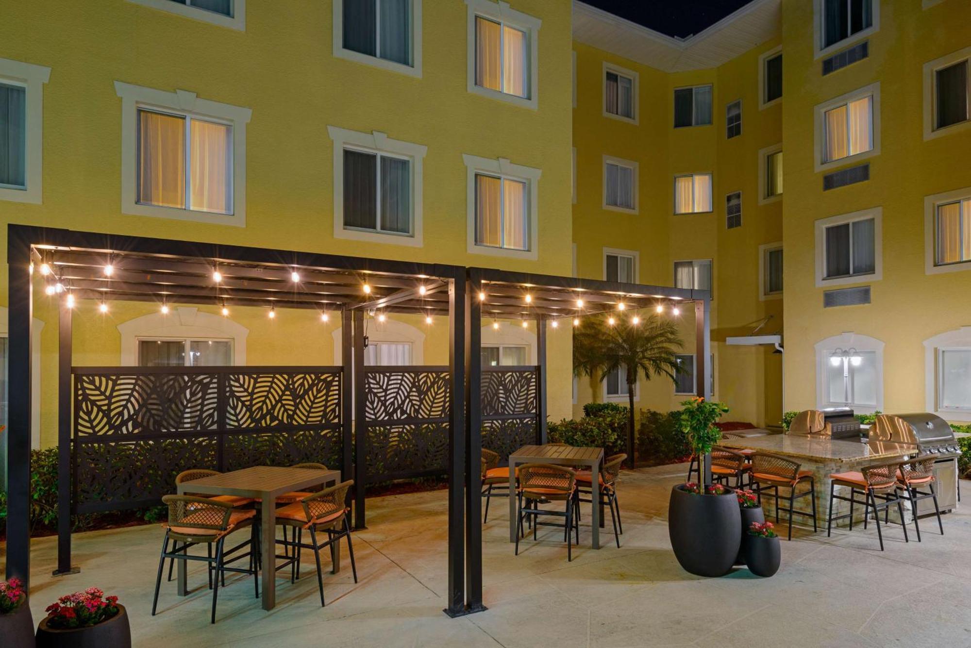 Homewood Suites By Hilton Bonita Springs, Fl Экстерьер фото